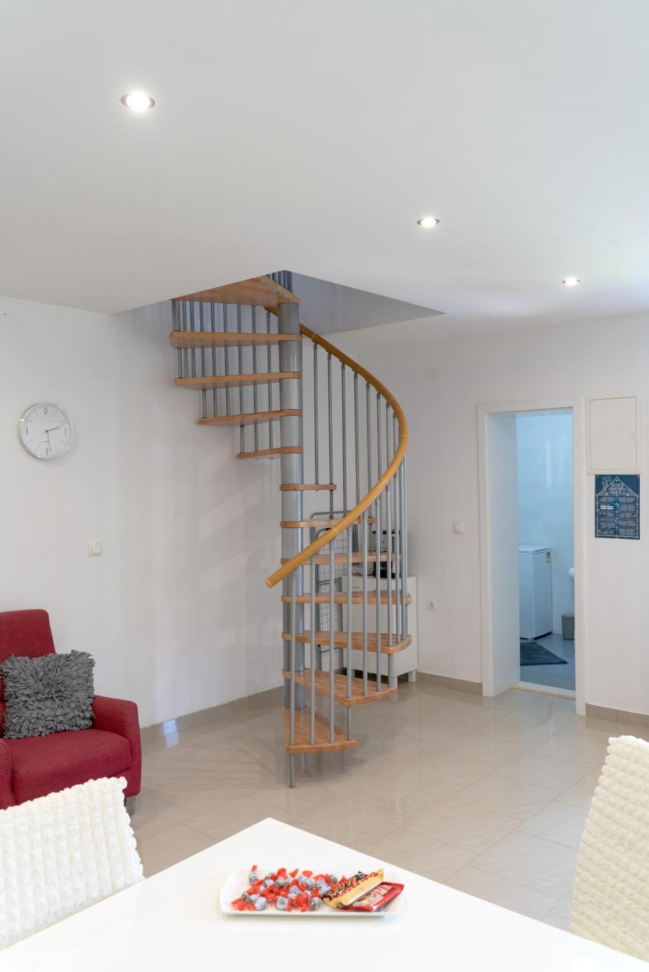 Apartments Srdanovic Omis Exterior photo