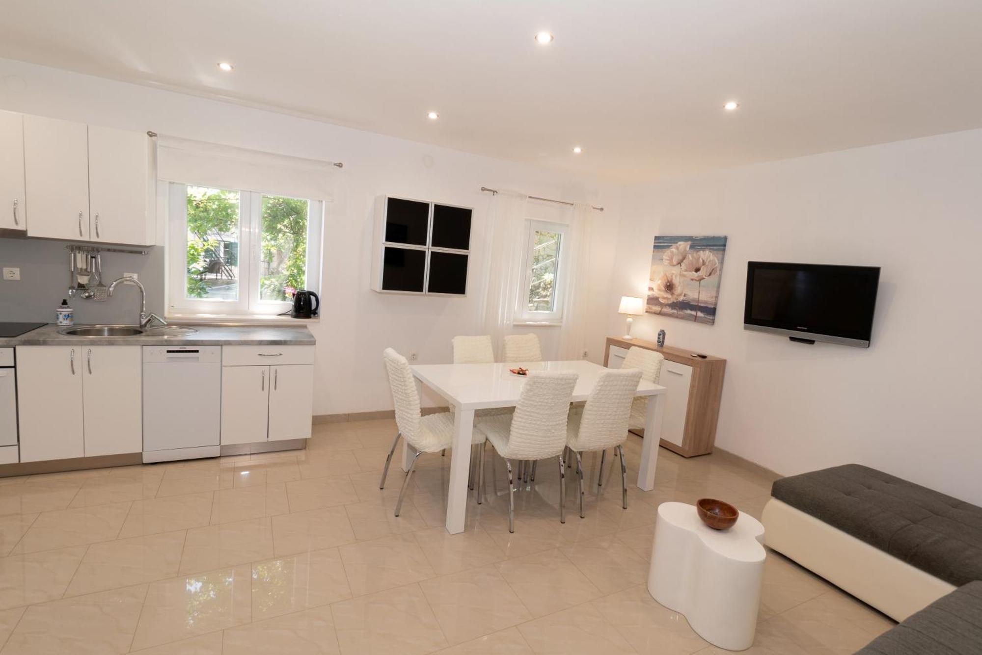 Apartments Srdanovic Omis Exterior photo