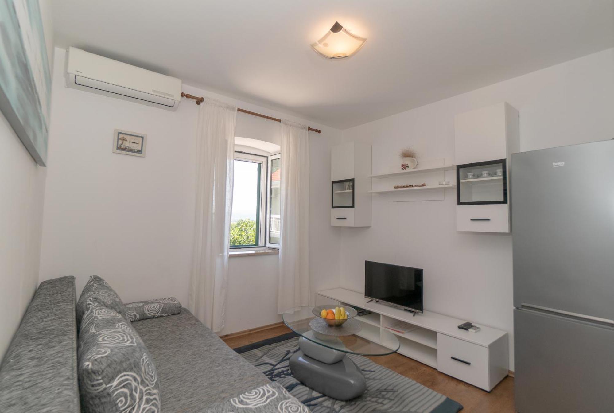 Apartments Srdanovic Omis Exterior photo